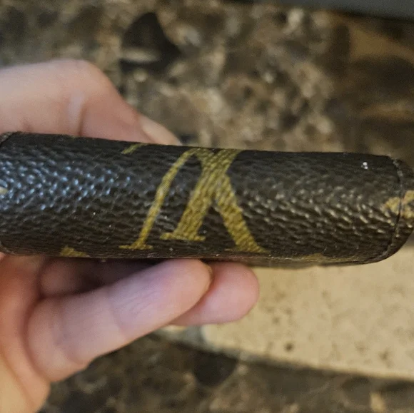 Louis Vuitton Canvas monogram Cigarette Cigar Tampon Holder fold in Flap - Picture 7 of 11